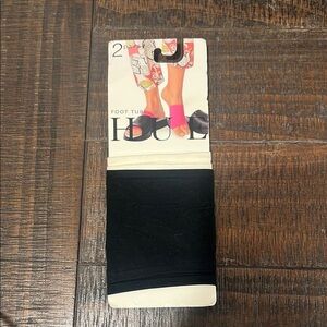 HUE Black Casual Socks Solid Color